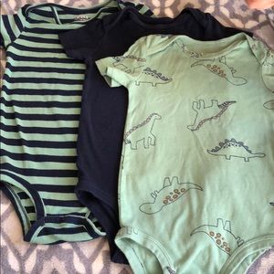 Boy onesies 18months// set of 3